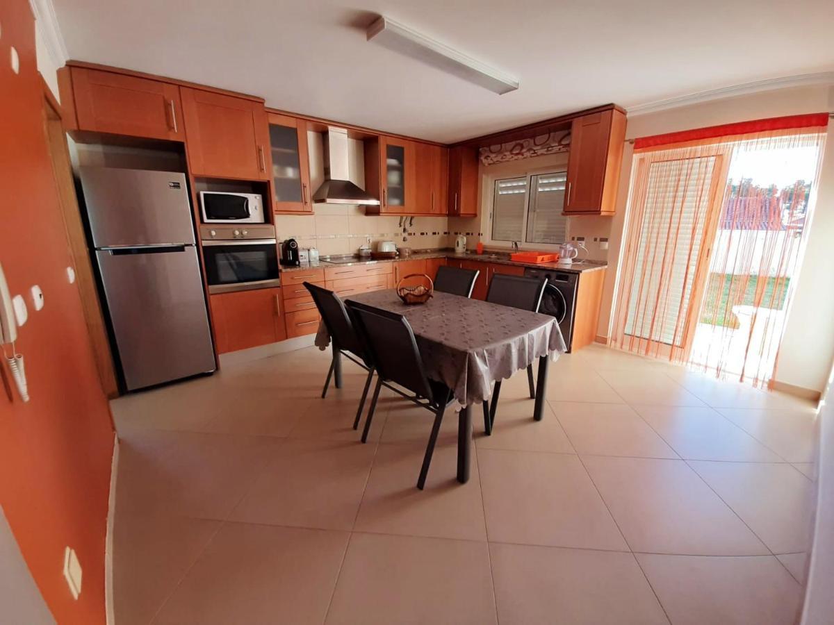 Spacious House In Aldeia Dos Pinheiros With Pool Azeitao Exteriör bild